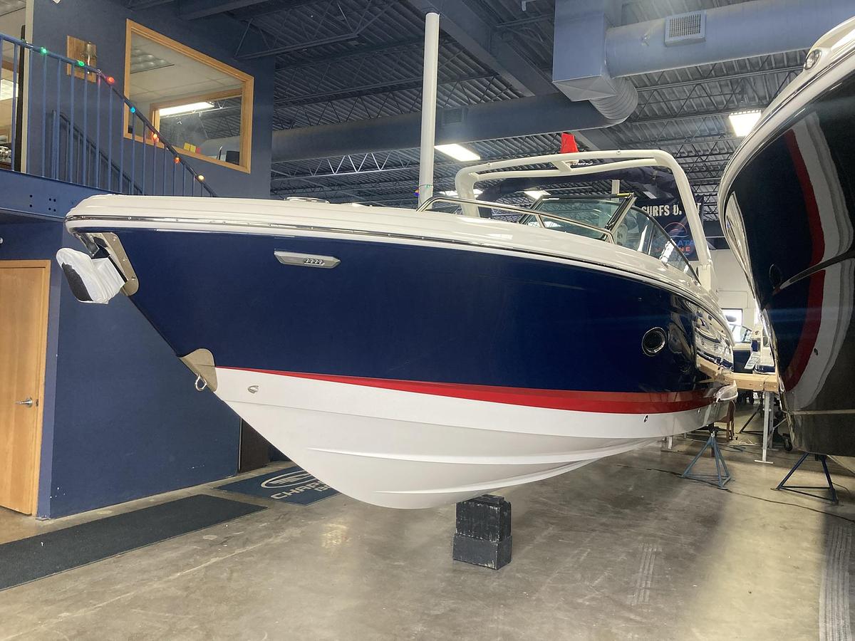 2025 Chaparral 307 SSX