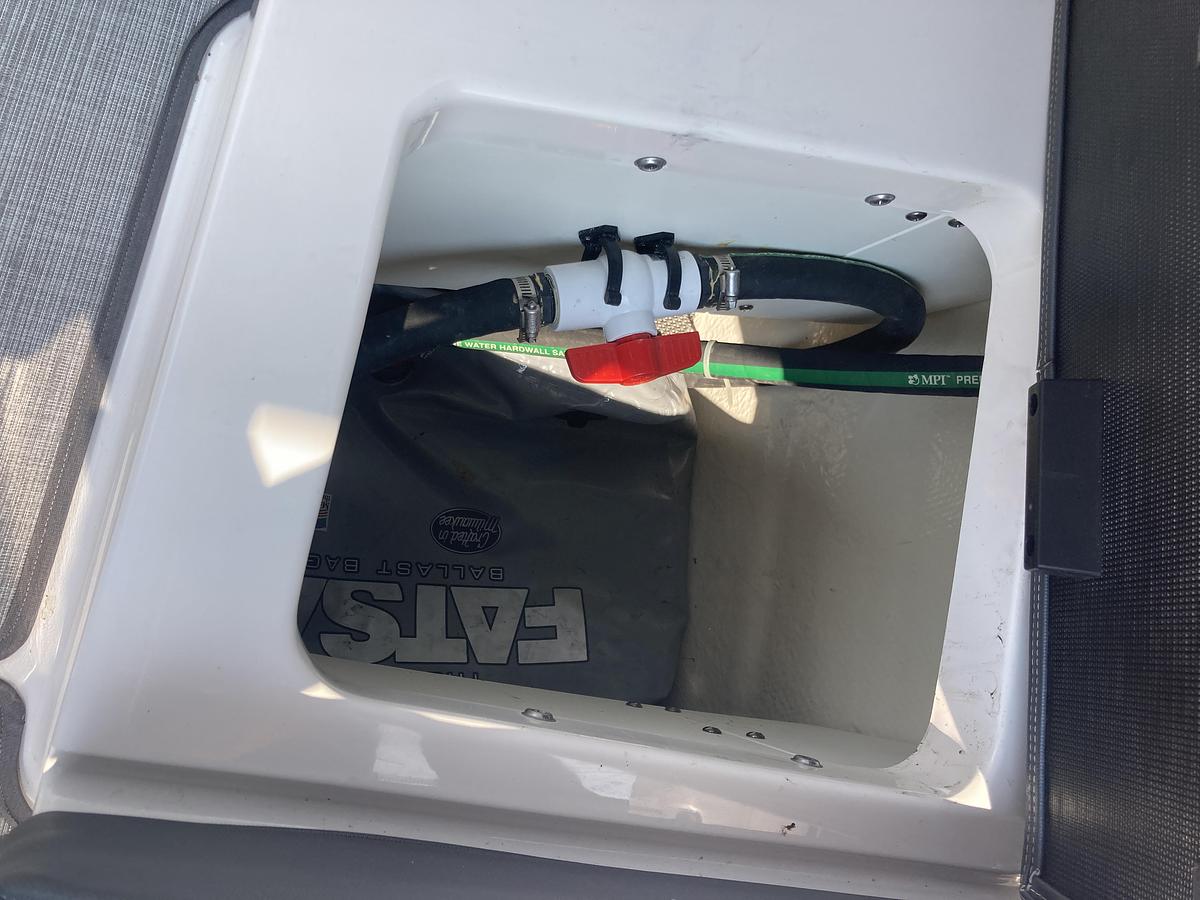 Used 2020 Chaparral 297 Surf