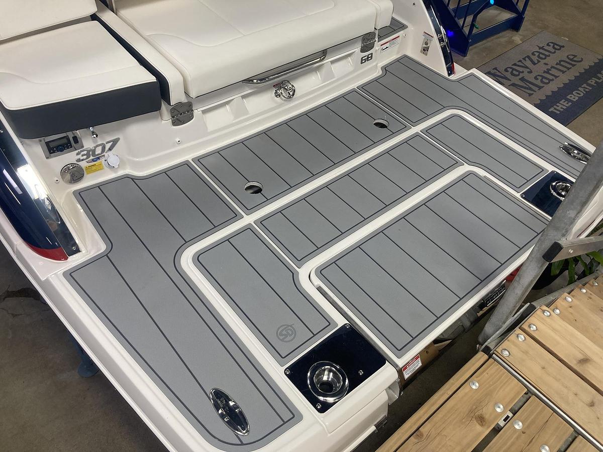 2025 Chaparral 307 SSX