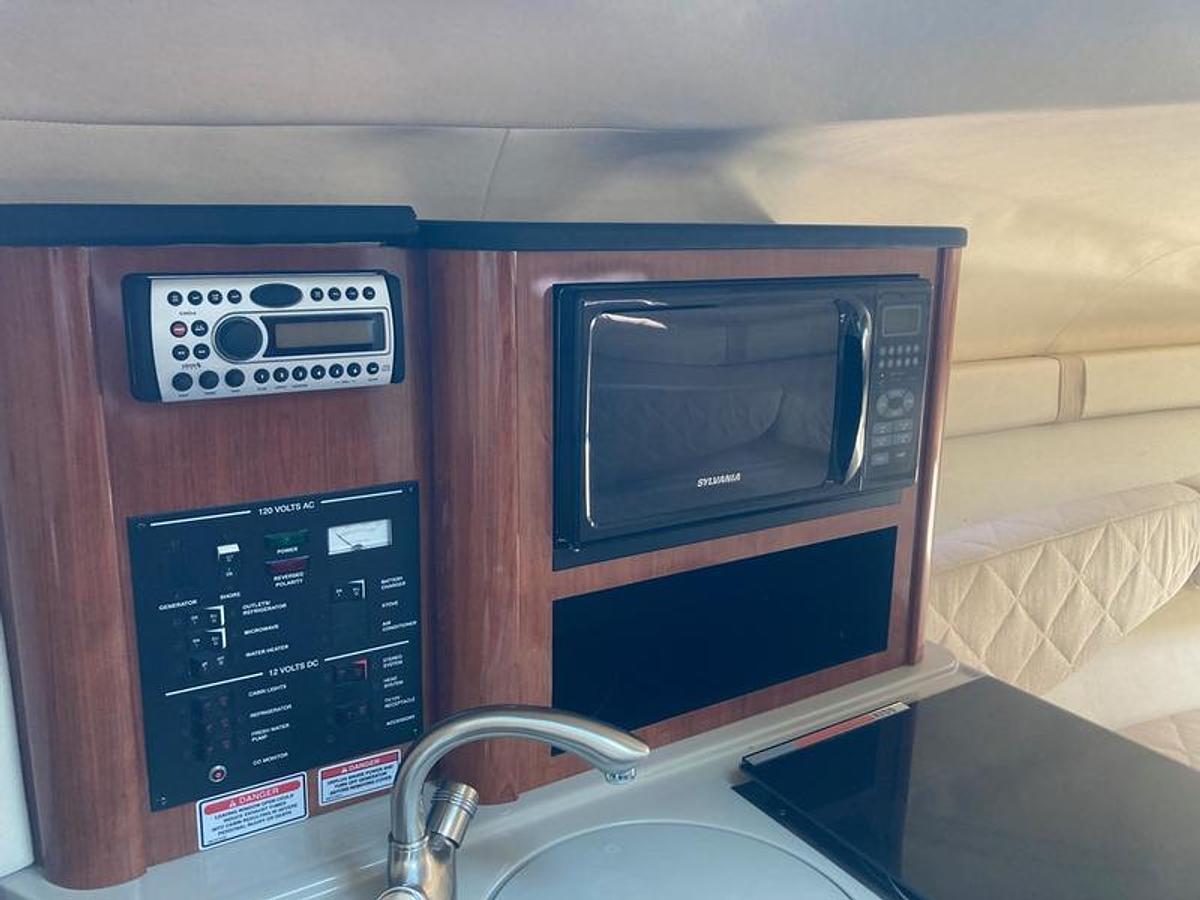 Used 2007 Sea Ray 240 Sundancer