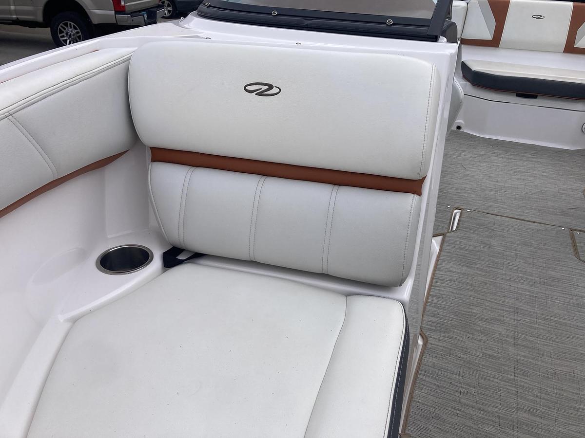 Used 2017 Regal 2000 ESX