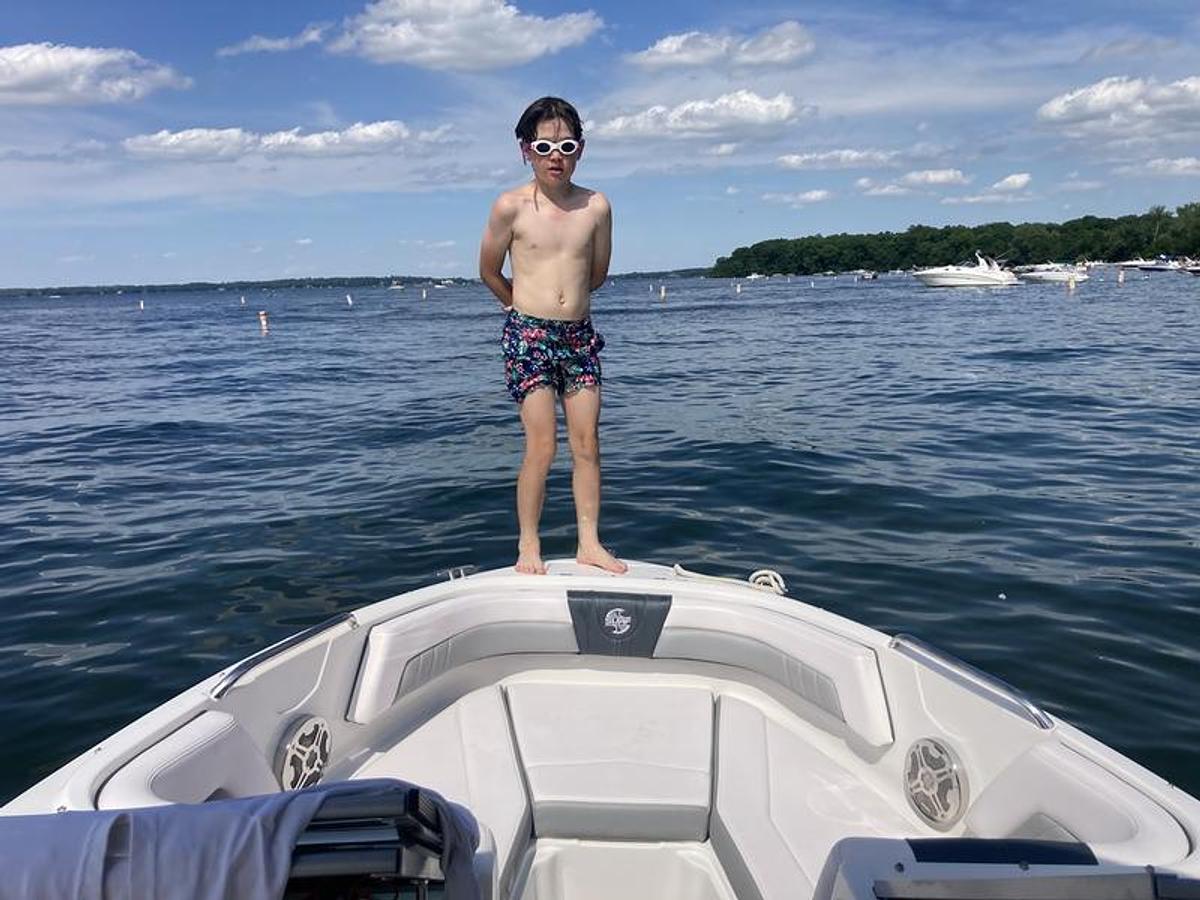 Used 2020 Chaparral 21 Surf