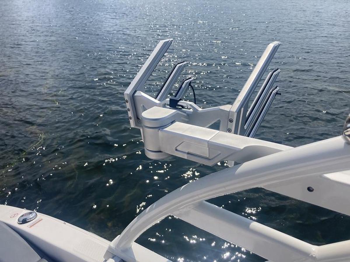 Used 2020 Chaparral 21 Surf