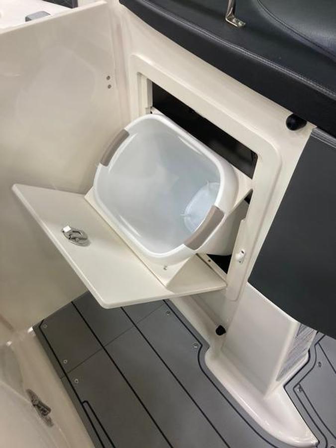 2025 Chaparral 267 SSX