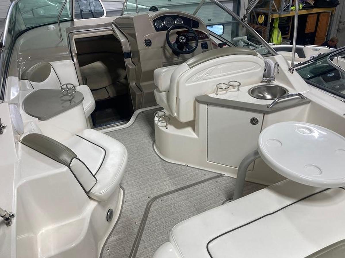 Used 2007 Sea Ray 240 Sundancer