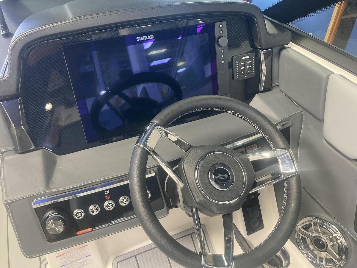 2026 Chaparral SSX 30