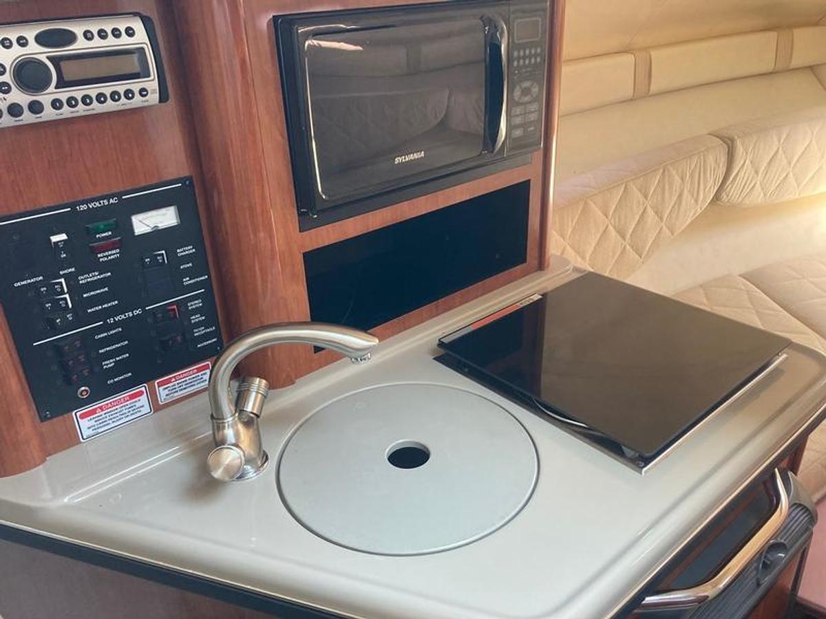 Used 2007 Sea Ray 240 Sundancer