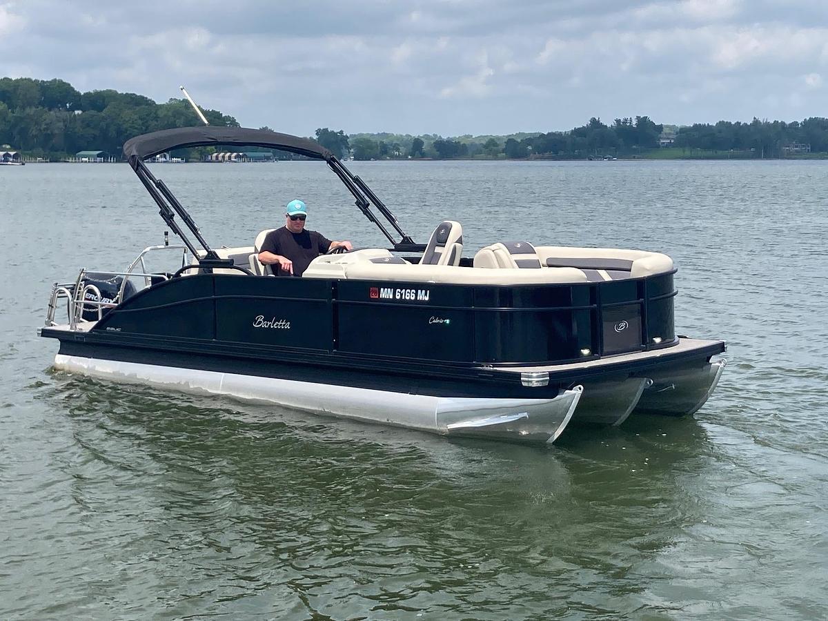 Barletta Boats Cabrio 22UC