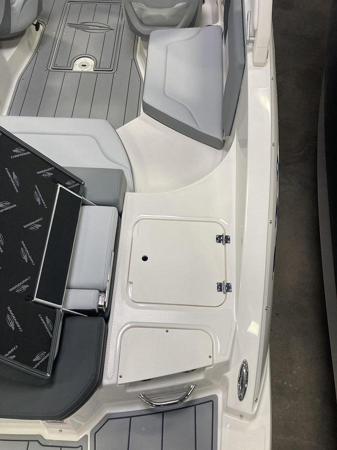 2026 Chaparral 23 SSi