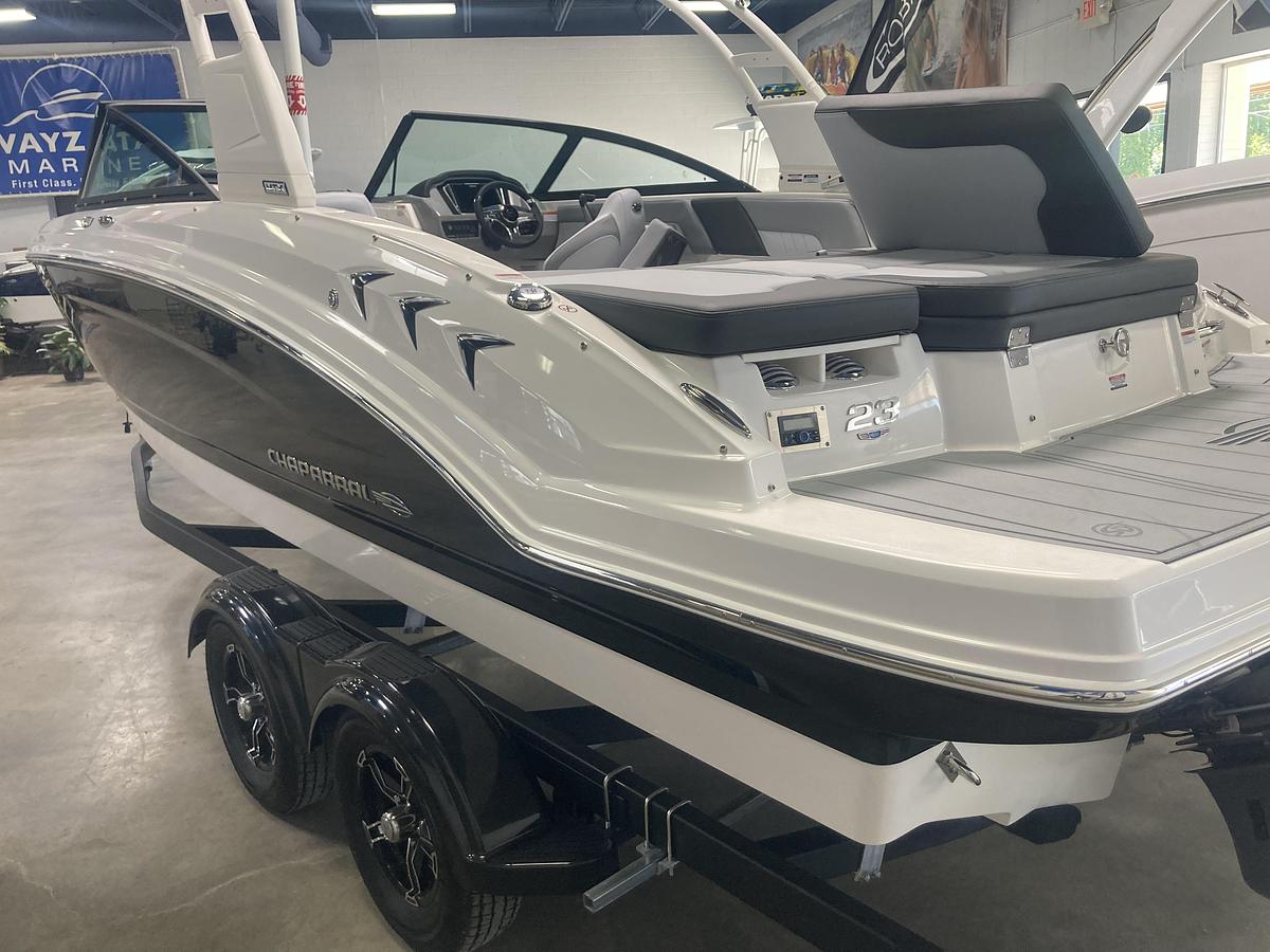 2026 Chaparral 23 SSi