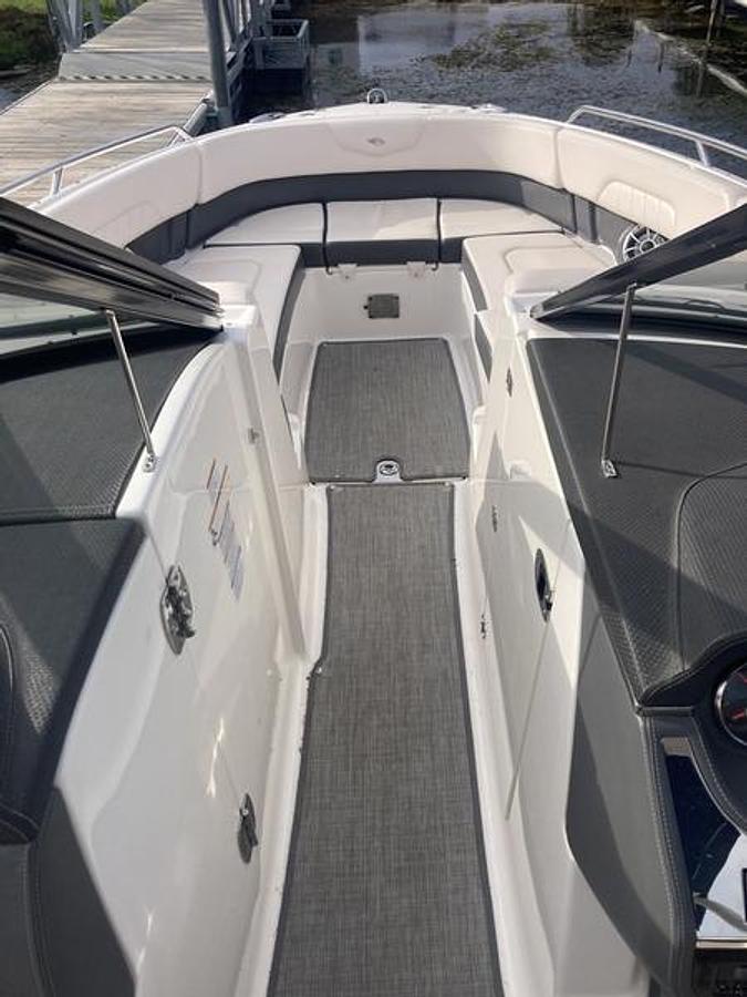 Used 2017 Chaparral 307 SSX