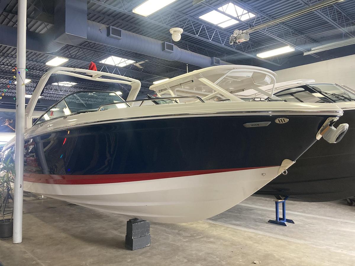 2025 Chaparral 307 SSX