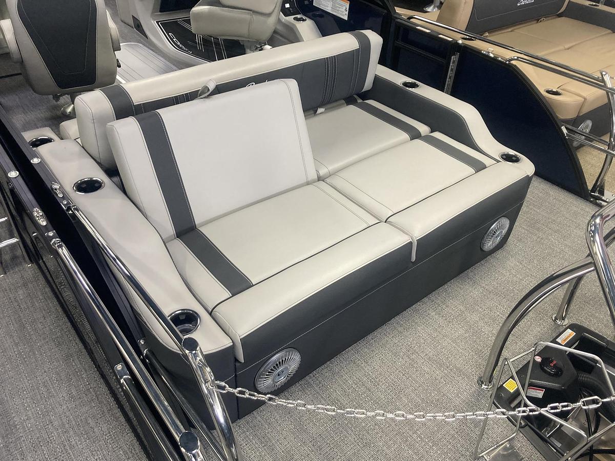 2026 Barletta Boats Corsa 23 UC