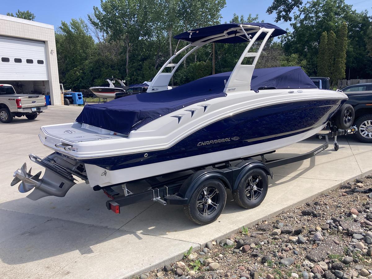 2027 Chaparral 23 SSi
