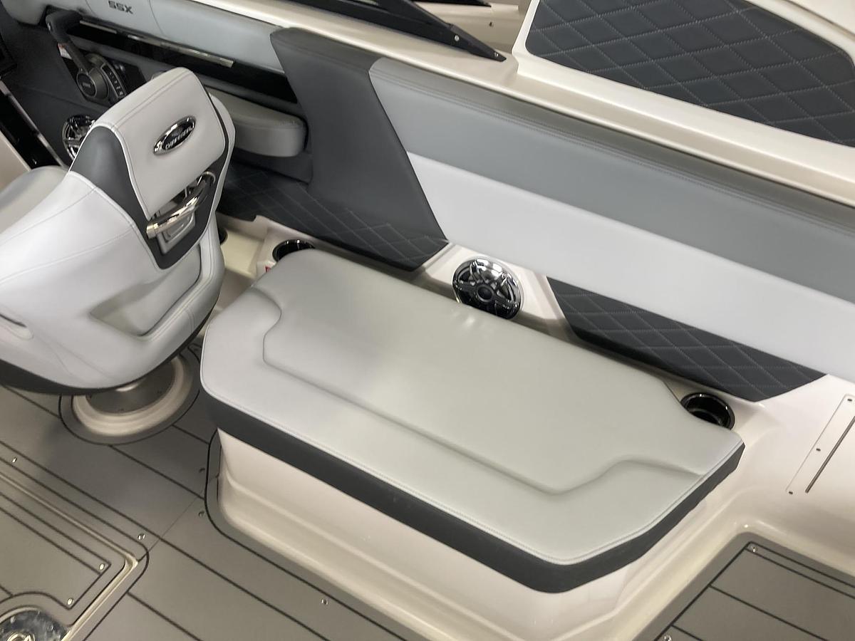 2026 Chaparral SSX 8