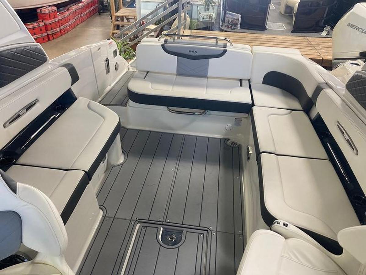 2025 Chaparral 307 SSX