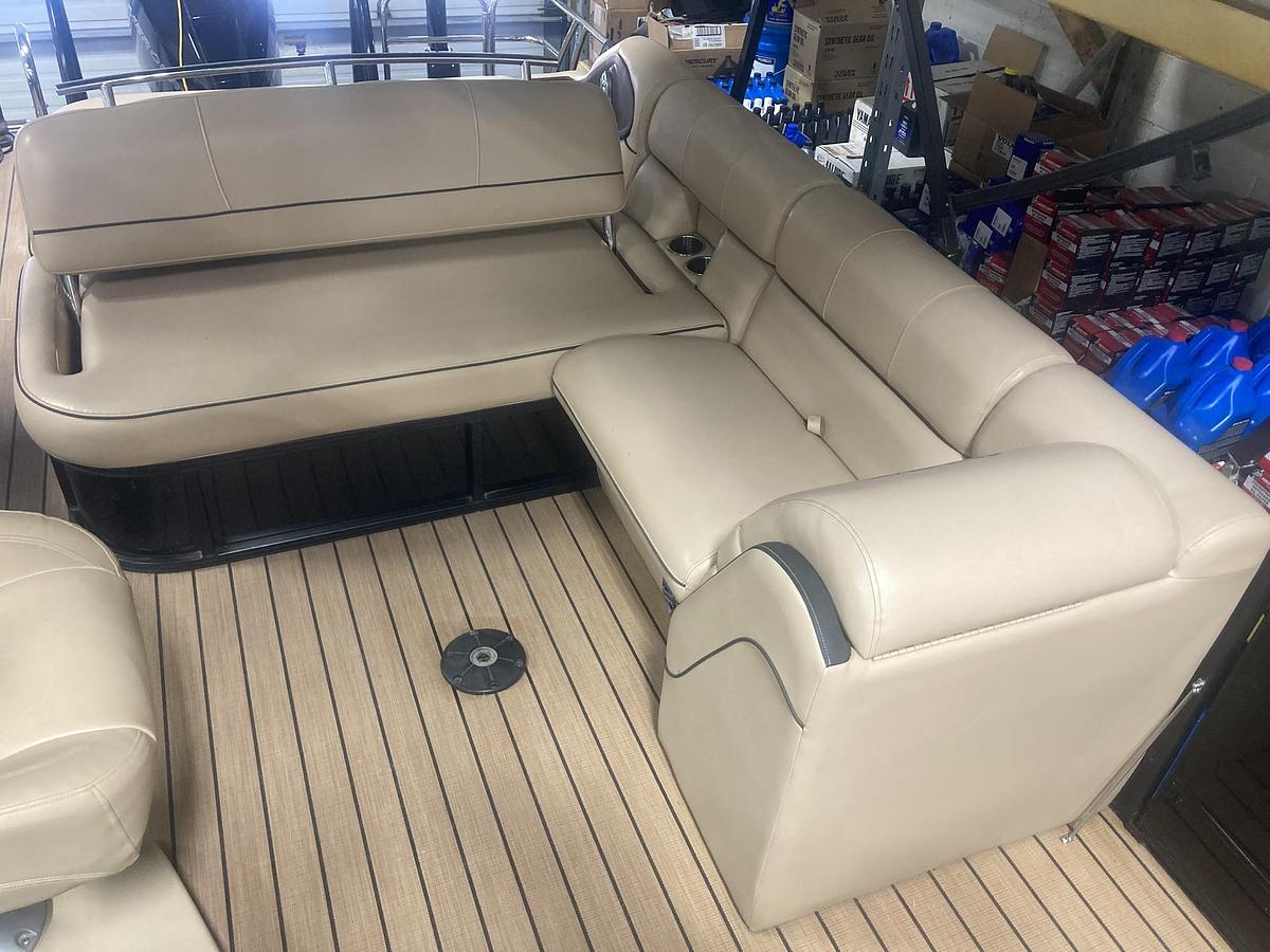 Used 2019 Southbay Pontoons 525SB2 3.0