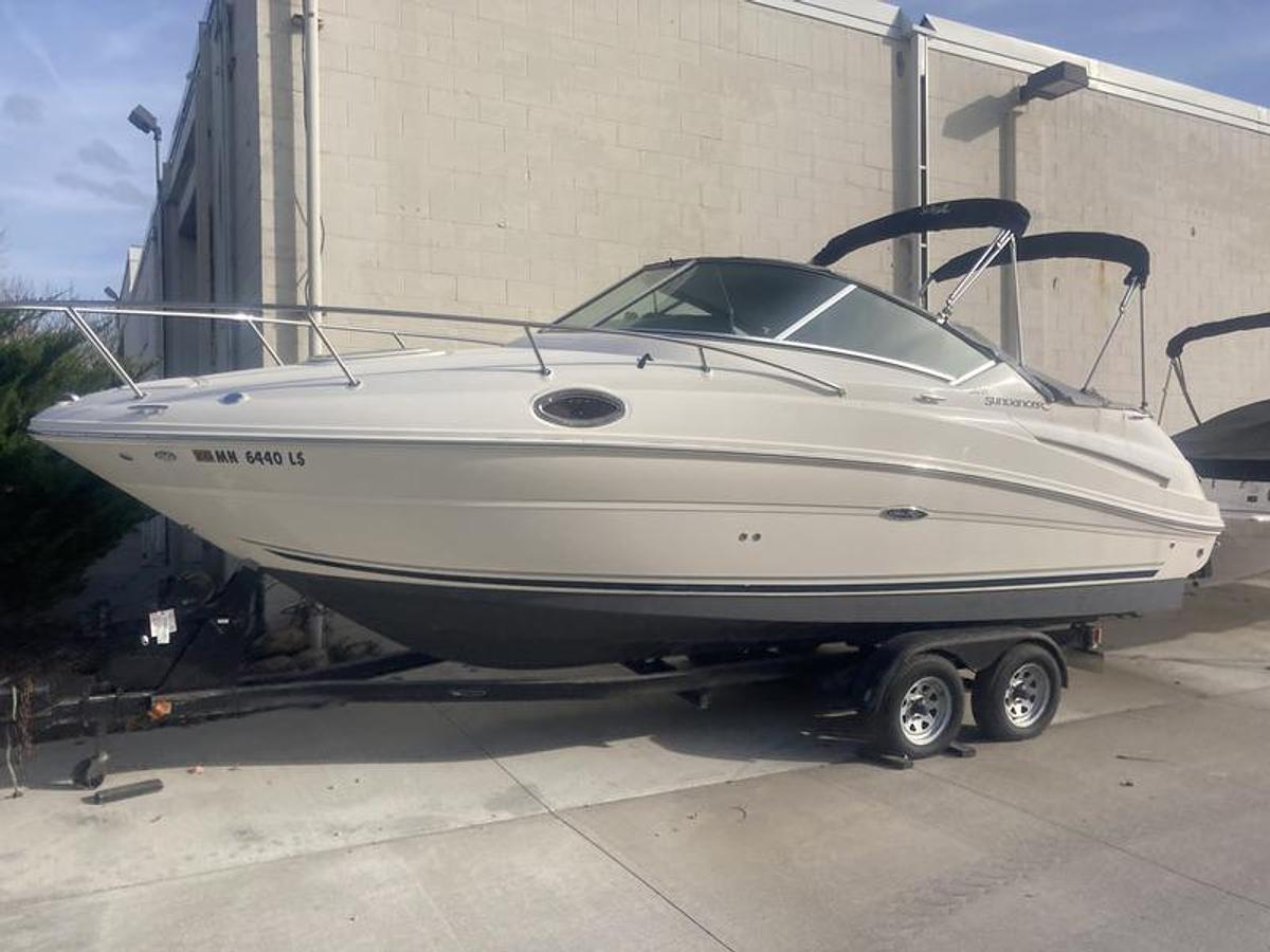 Used 2007 Sea Ray 240 Sundancer