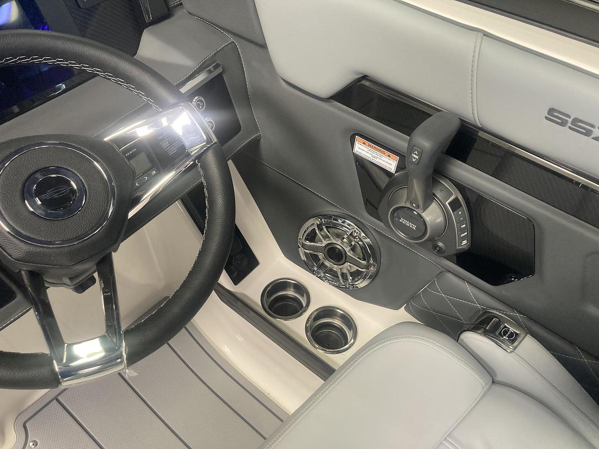 2026 Chaparral SSX 30