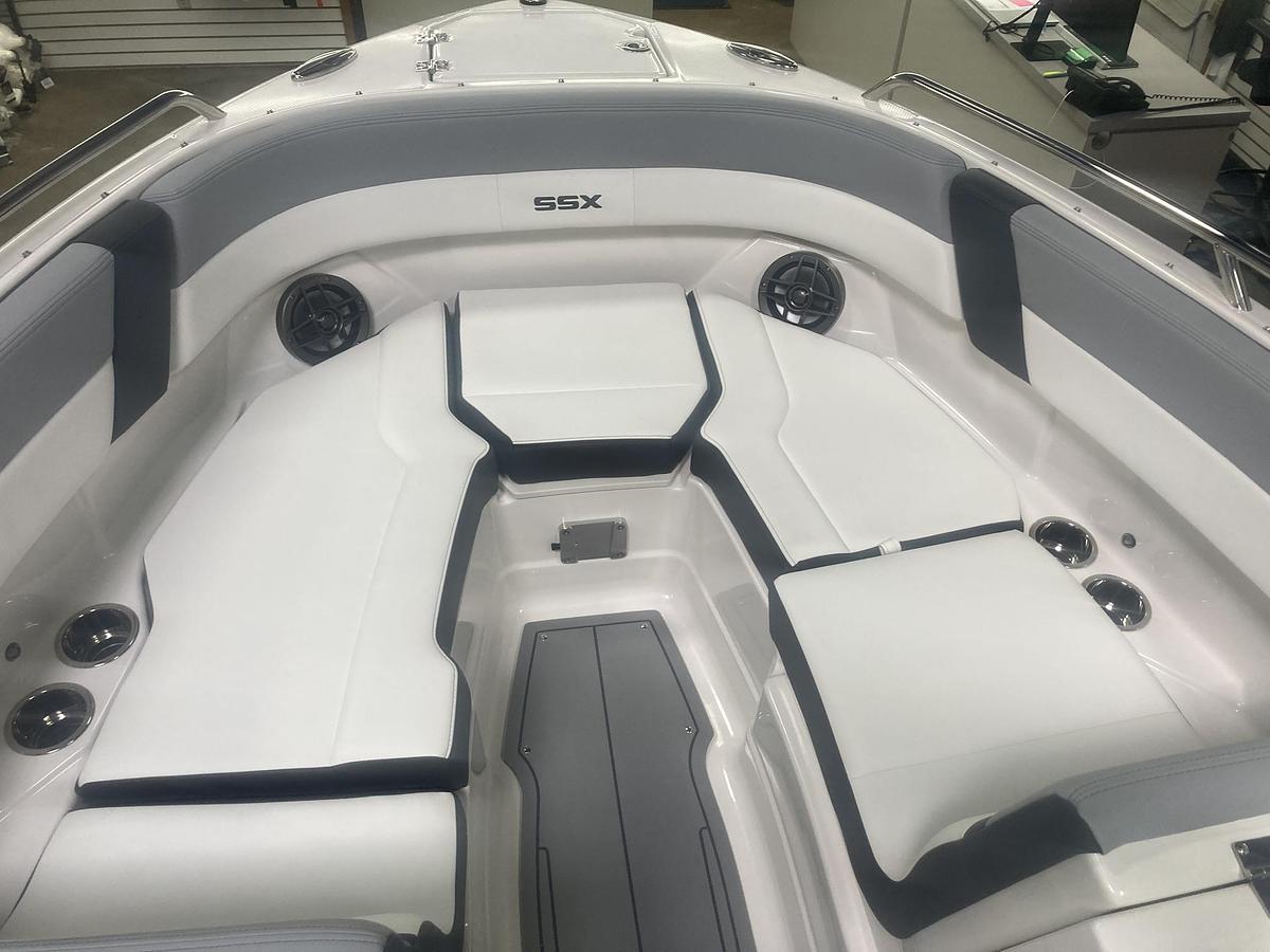 2026 Chaparral SSX 4