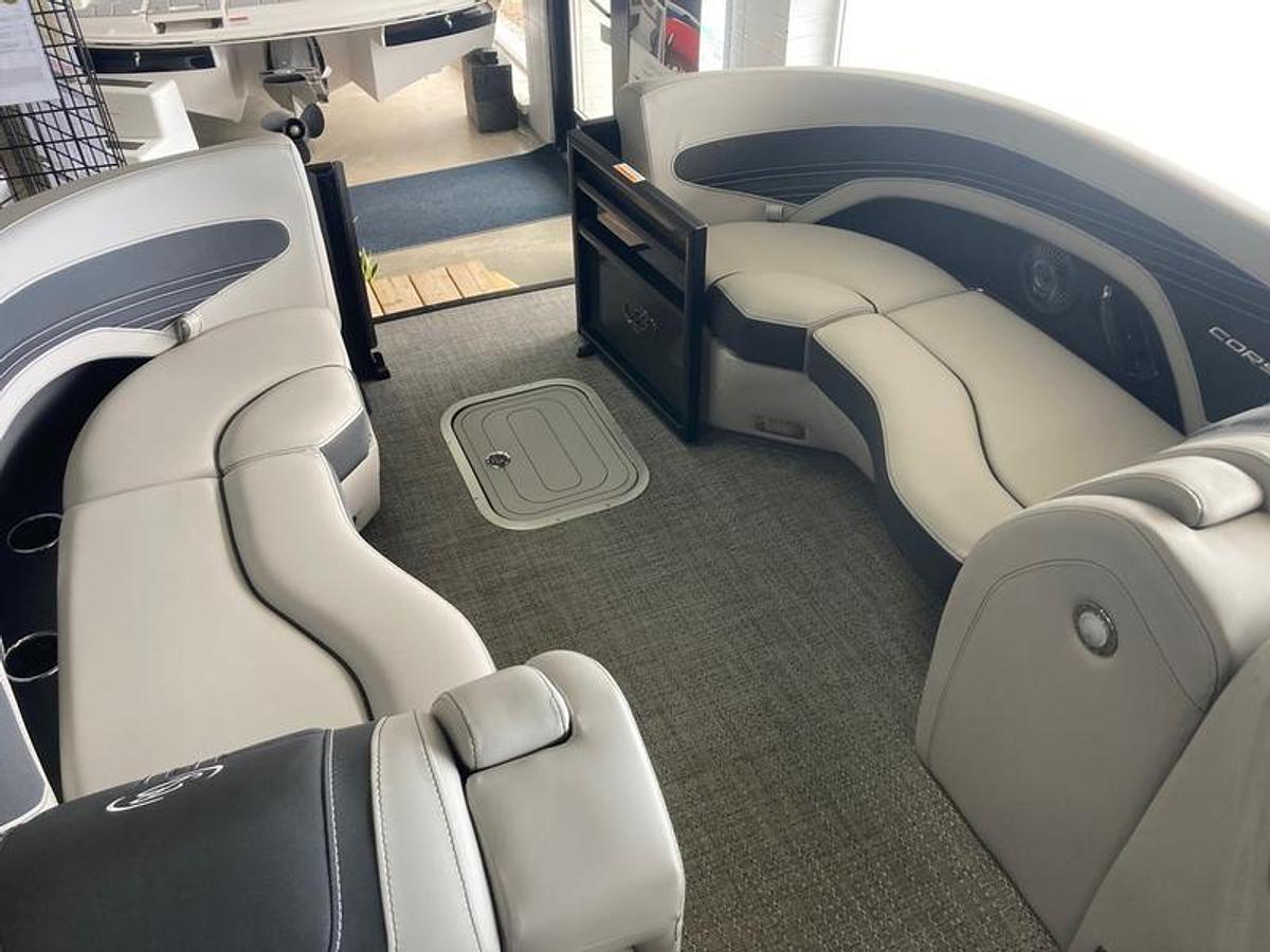 2025 Barletta Boats Corsa 23 UC