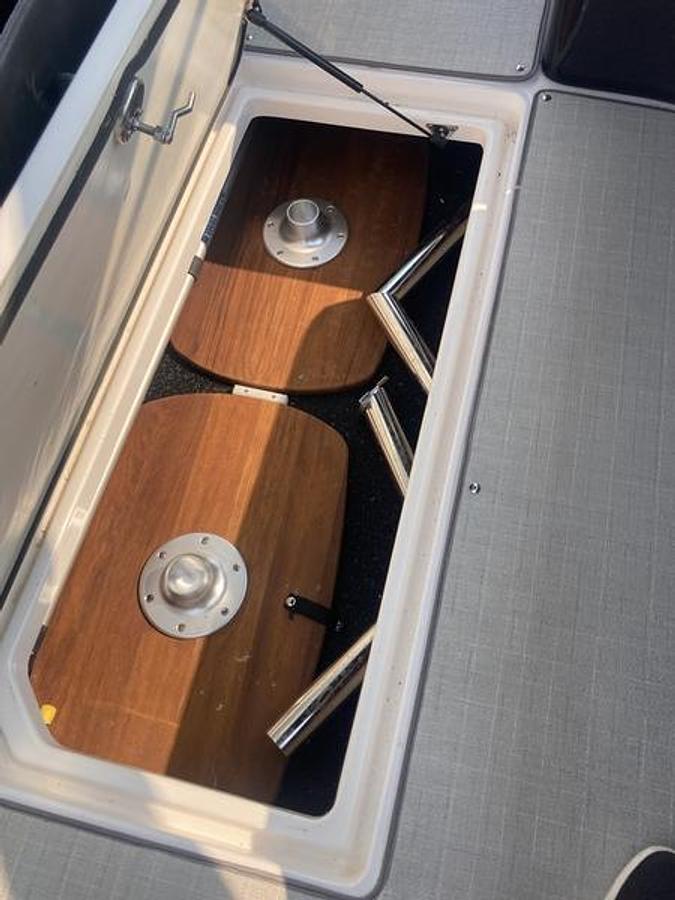 Used 2021 Regal 2800