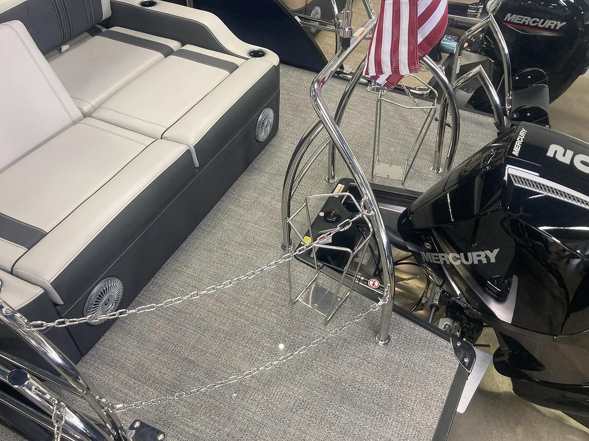 2026 Barletta Boats Corsa 23 UC