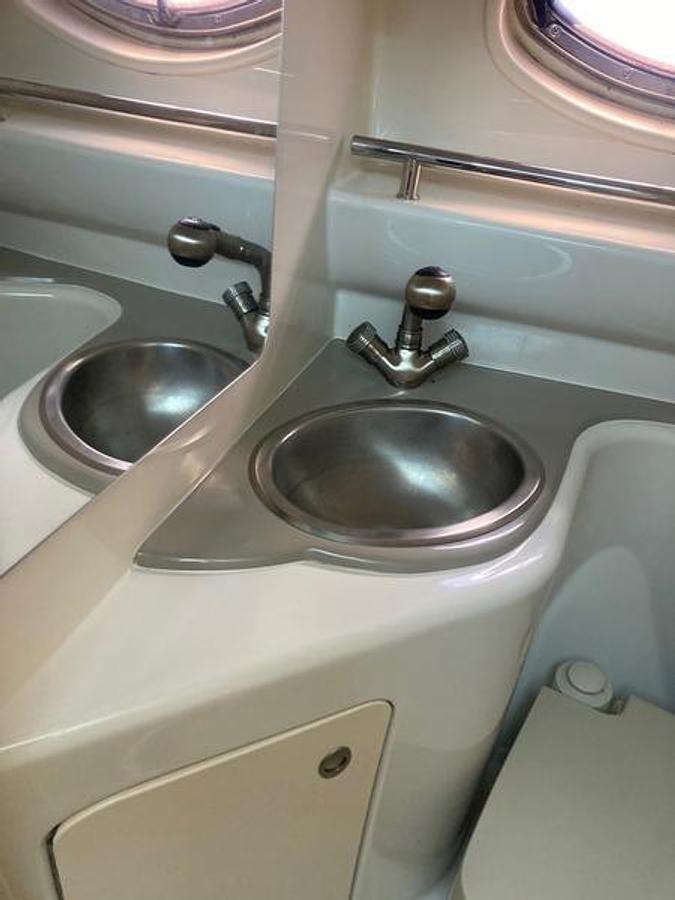 Used 2007 Sea Ray 240 Sundancer