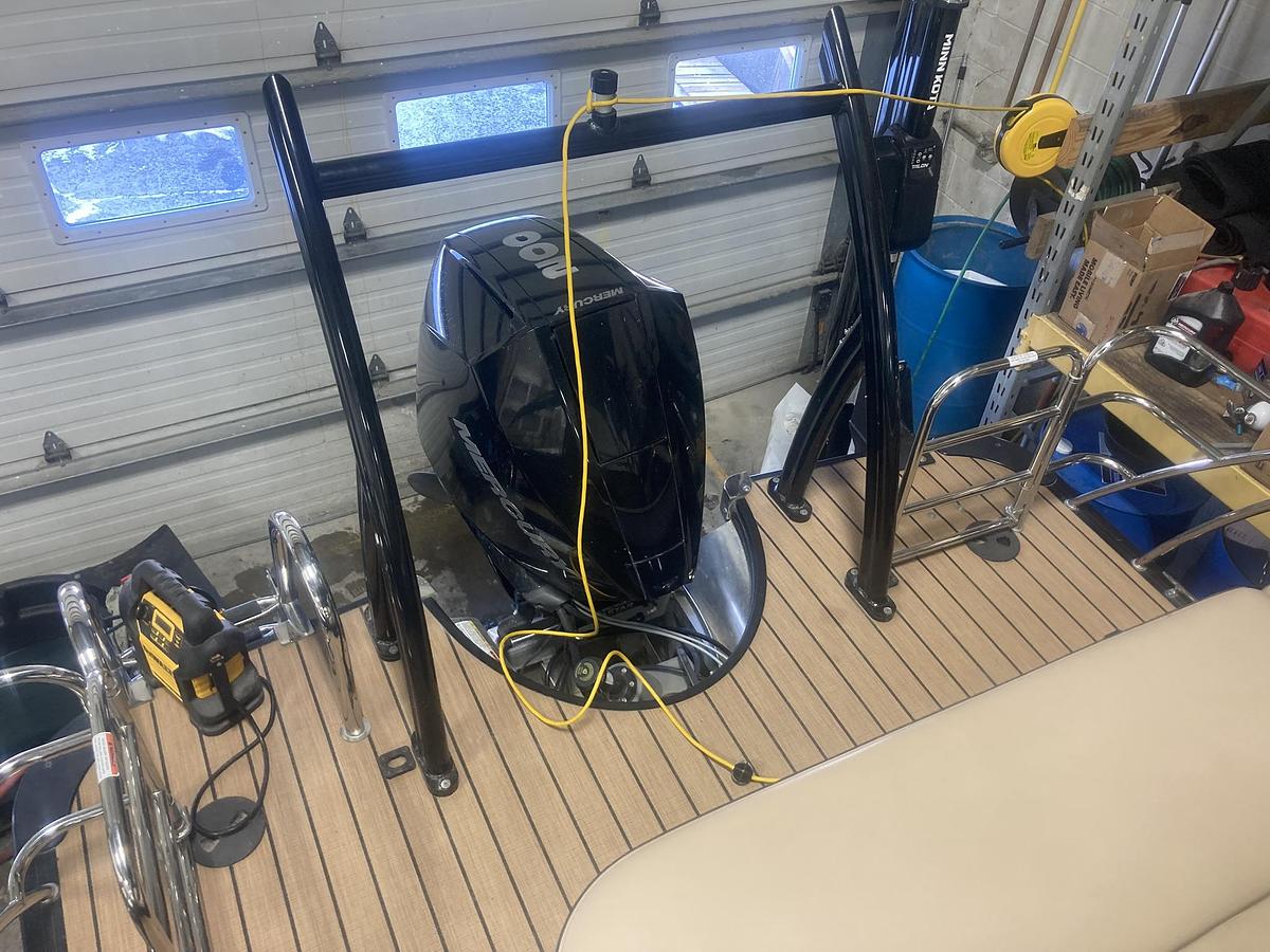 Used 2019 Southbay Pontoons 525SB2 3.0