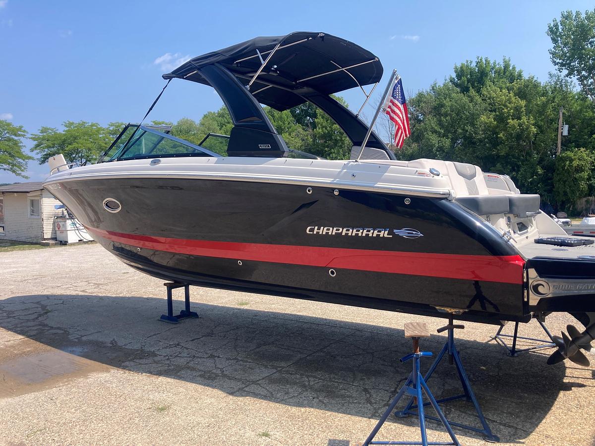 Used 2020 Chaparral 297 Surf