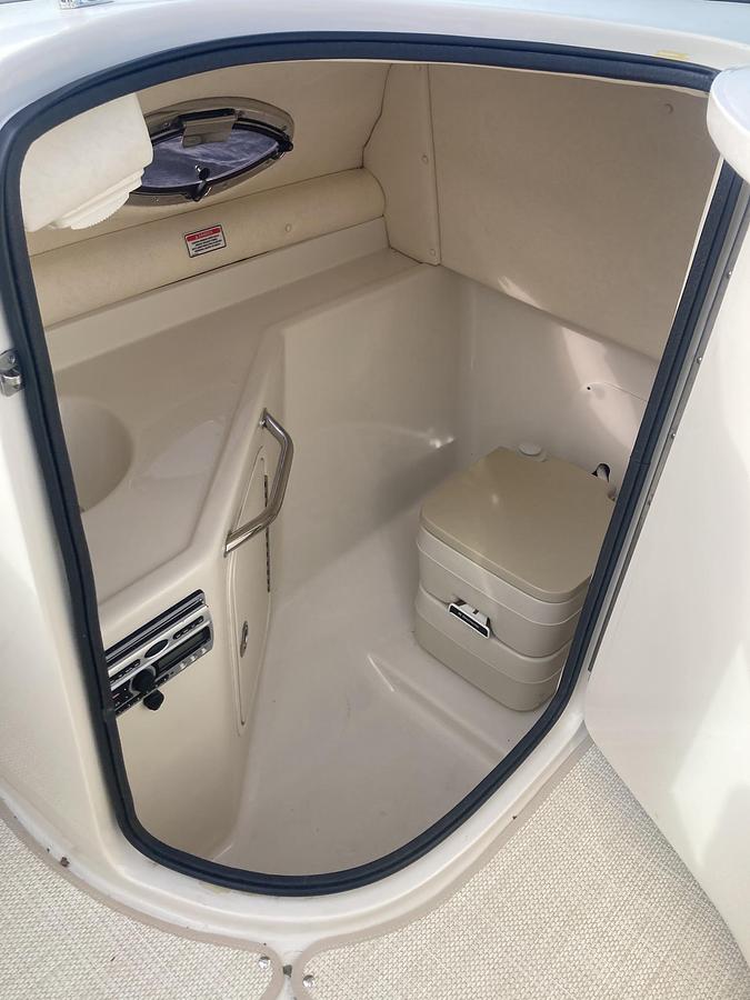 Used 2006 Sea Ray 270 Sundeck