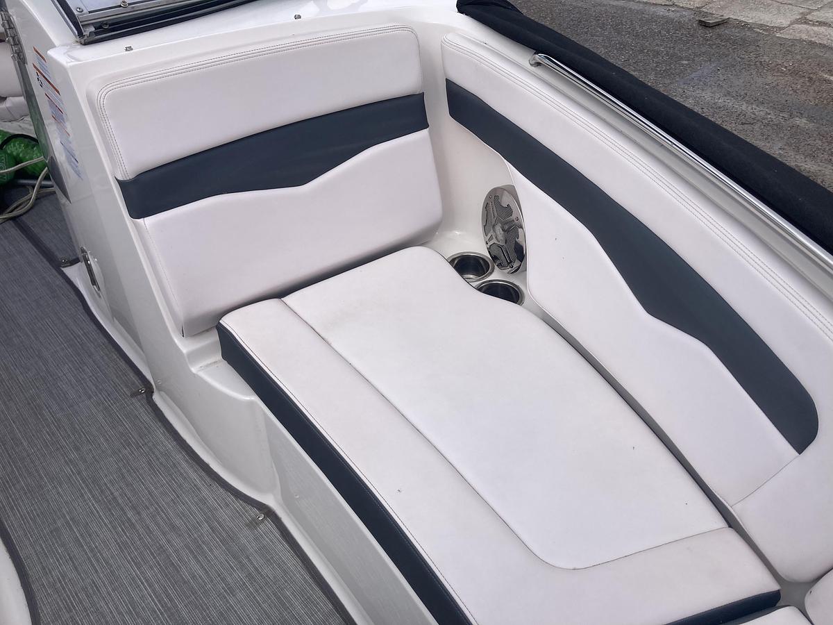 Used 2019 Chaparral 246 SSi