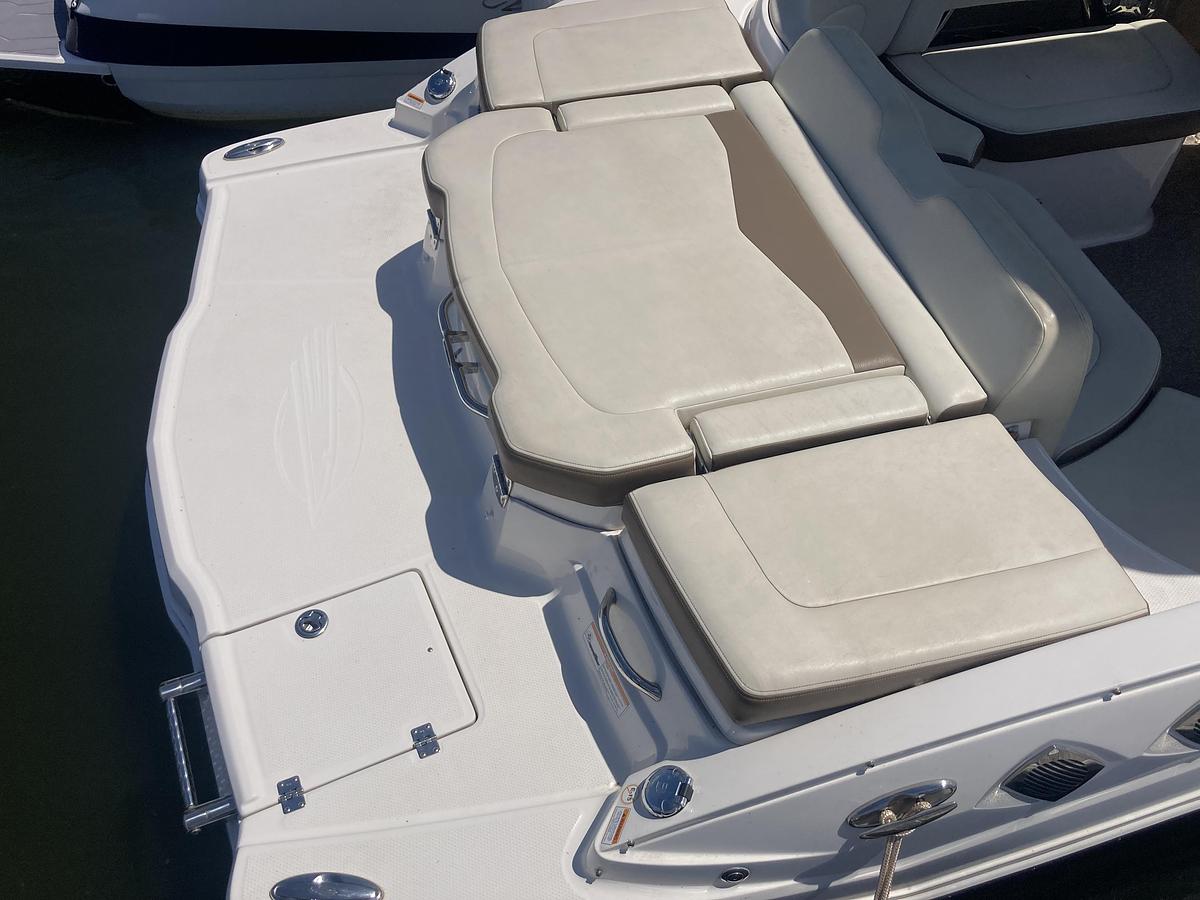 Used 2014 Chaparral 246 SSI