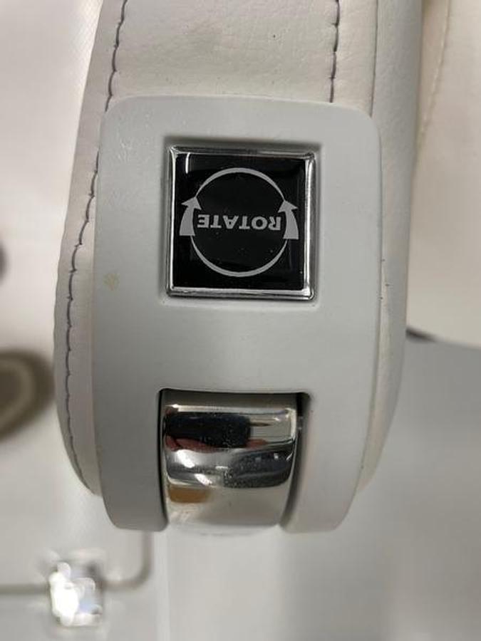 2024 Chaparral 28 Surf