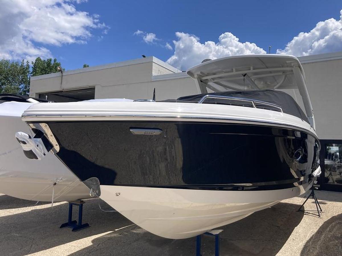 2025 Chaparral 307 SSX