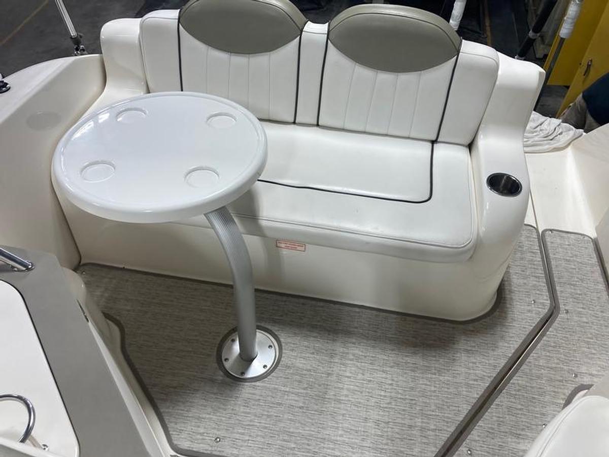 Used 2007 Sea Ray 240 Sundancer