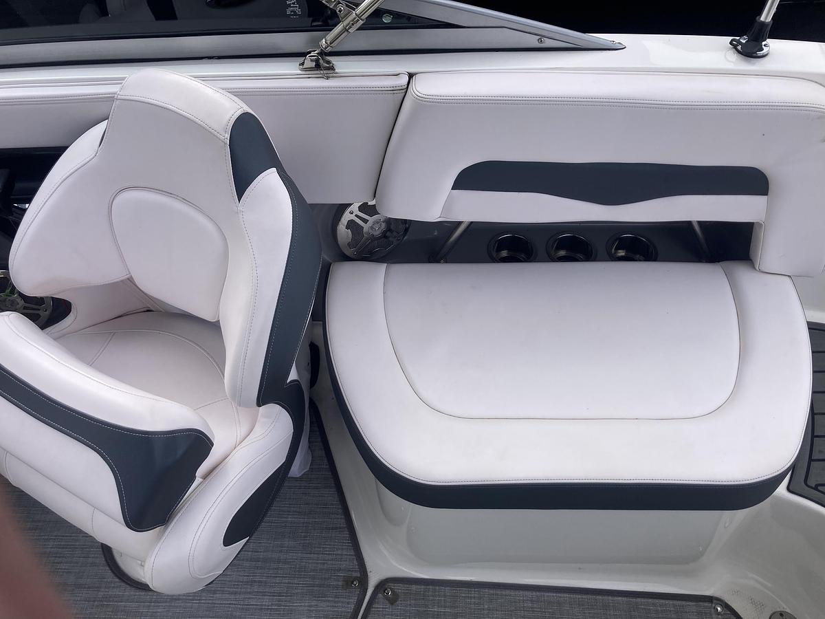 Used 2019 Chaparral 246 SSi