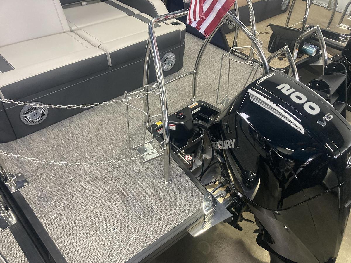 2026 Barletta Boats Corsa 23 UC