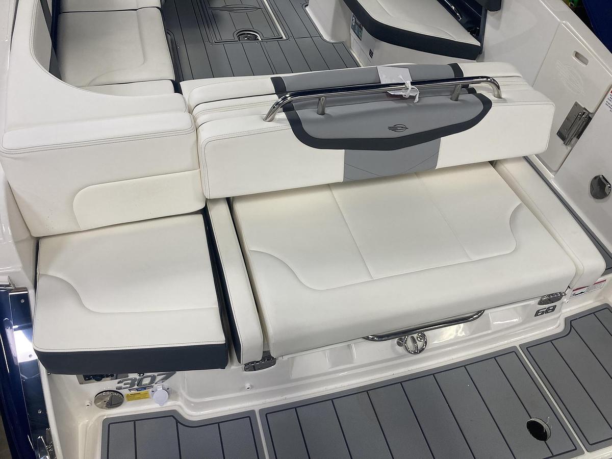 2025 Chaparral 307 SSX