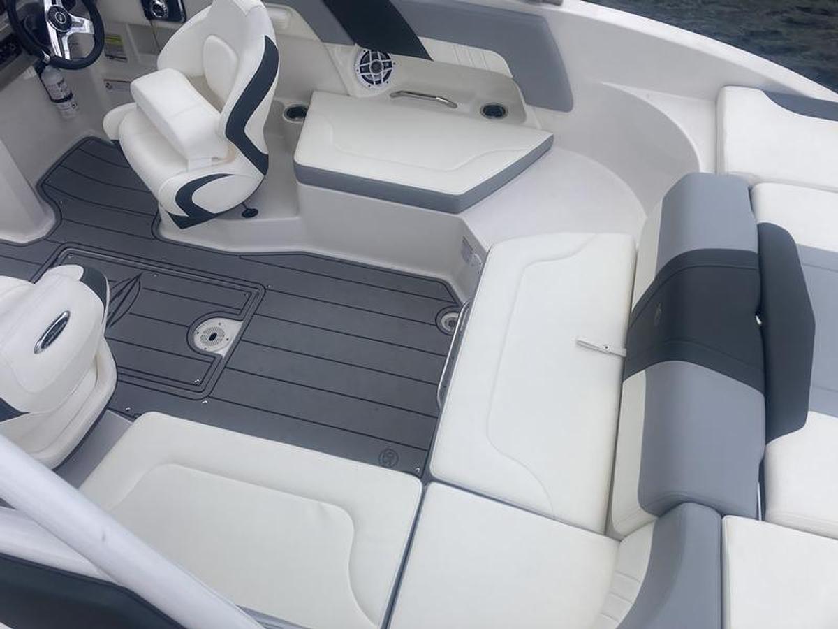 Used 2024 Chaparral 23 SSi