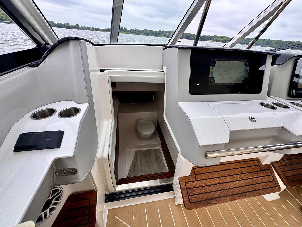 2027 Regal LS36