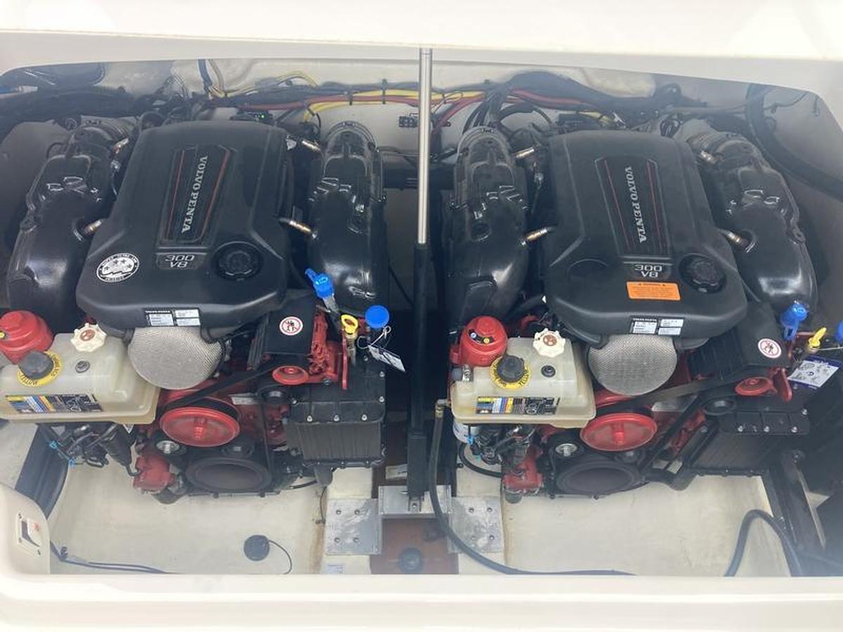 Used 2017 Chaparral 307 SSX