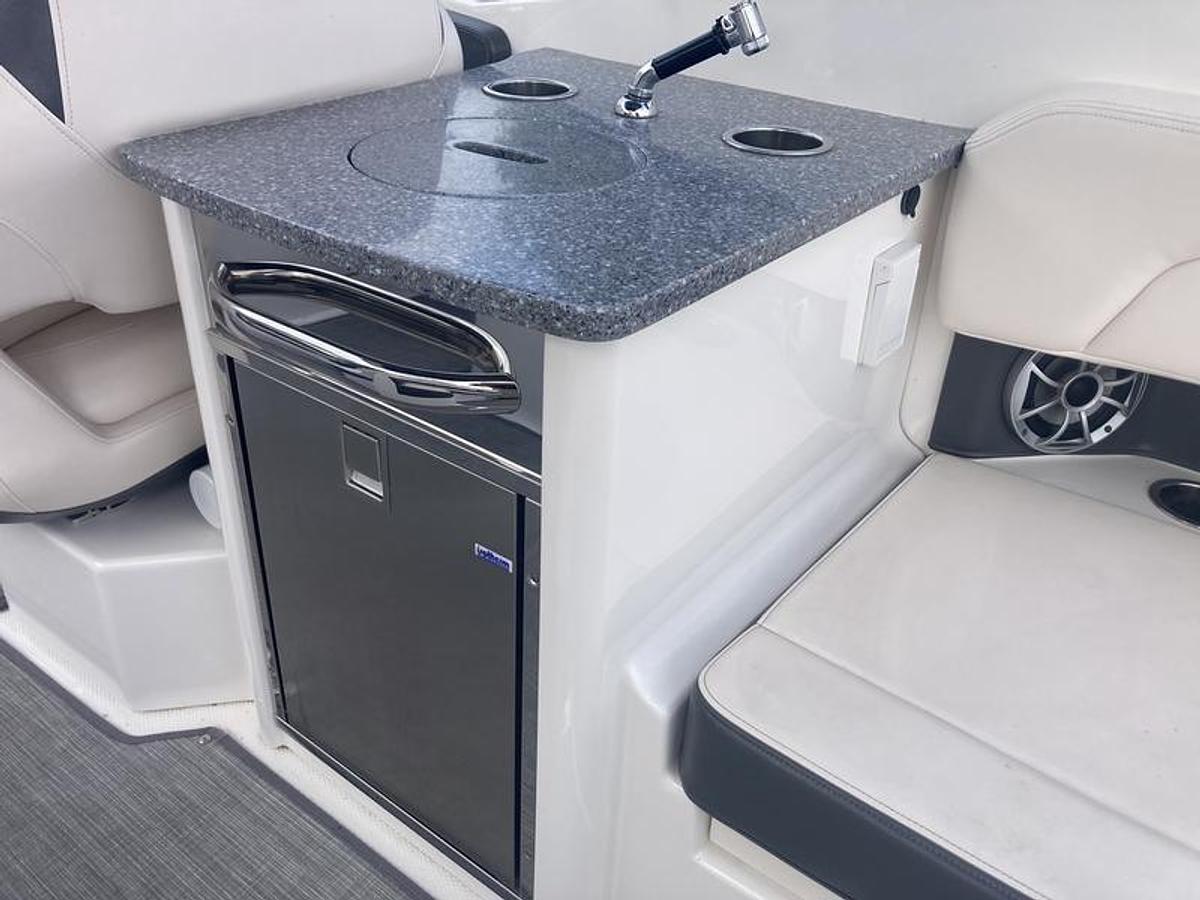 Used 2017 Chaparral 307 SSX