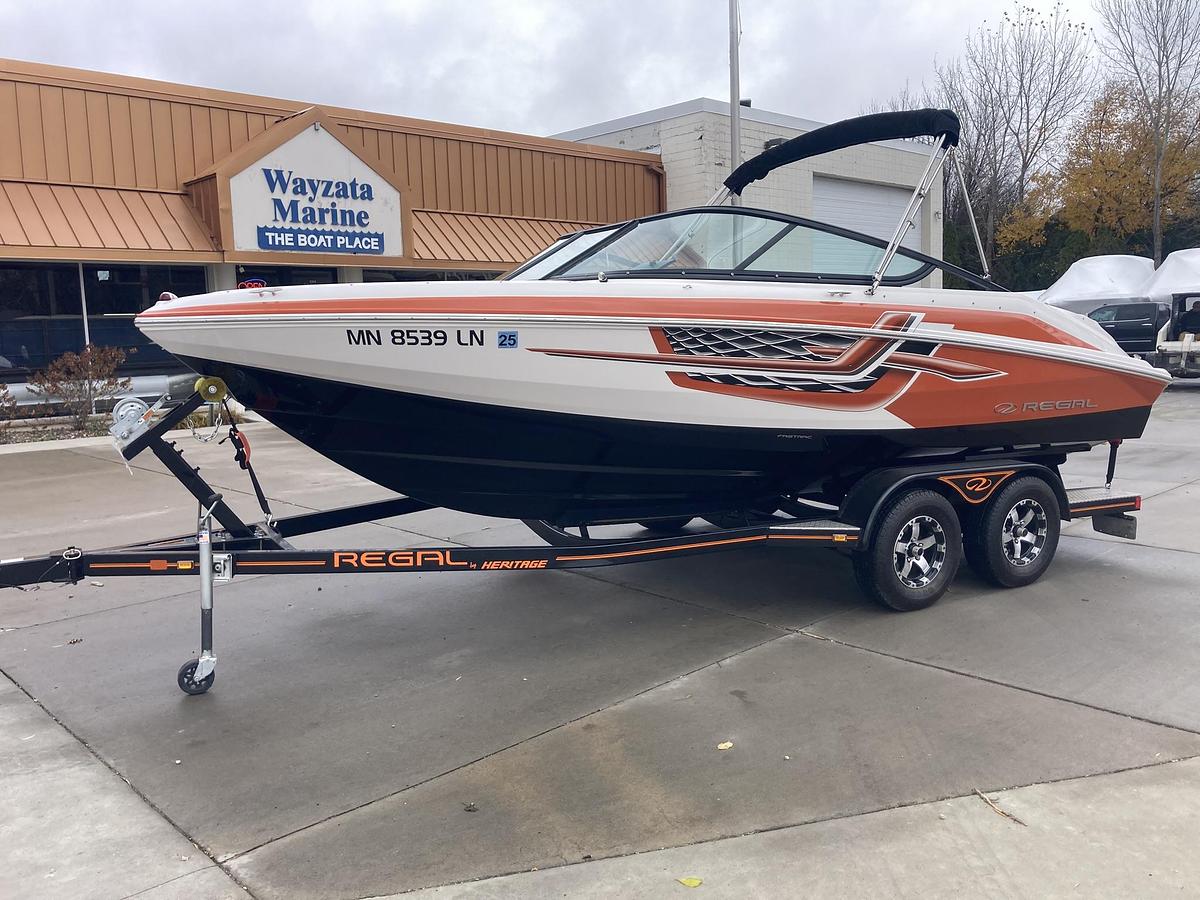 Used 2017 Regal 2000 ESX