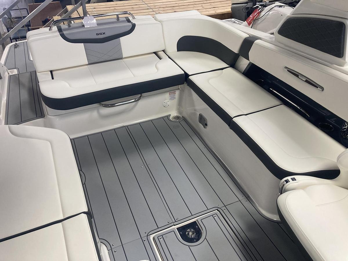 2025 Chaparral 307 SSX