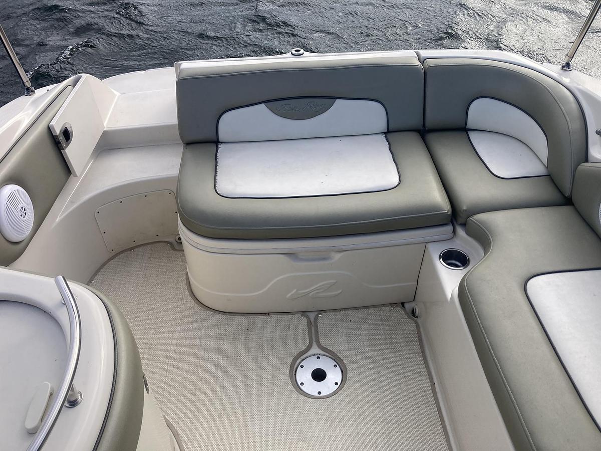Used 2006 Sea Ray 270 Sundeck