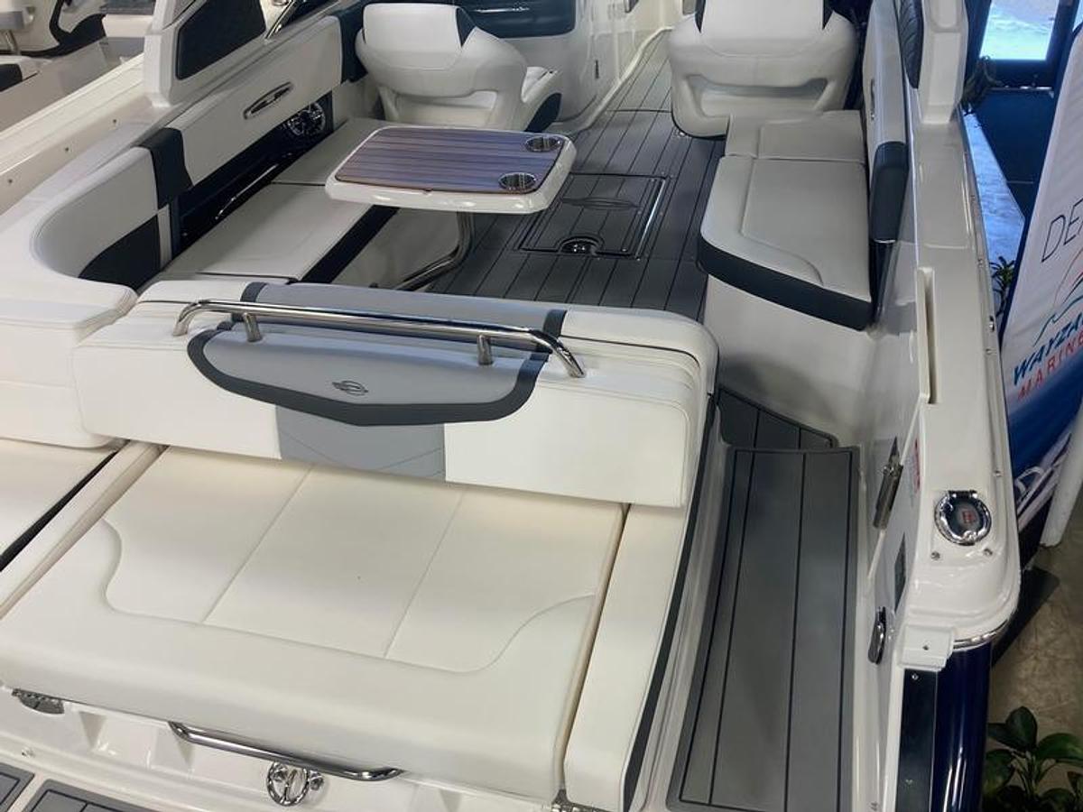 2025 Chaparral 307 SSX