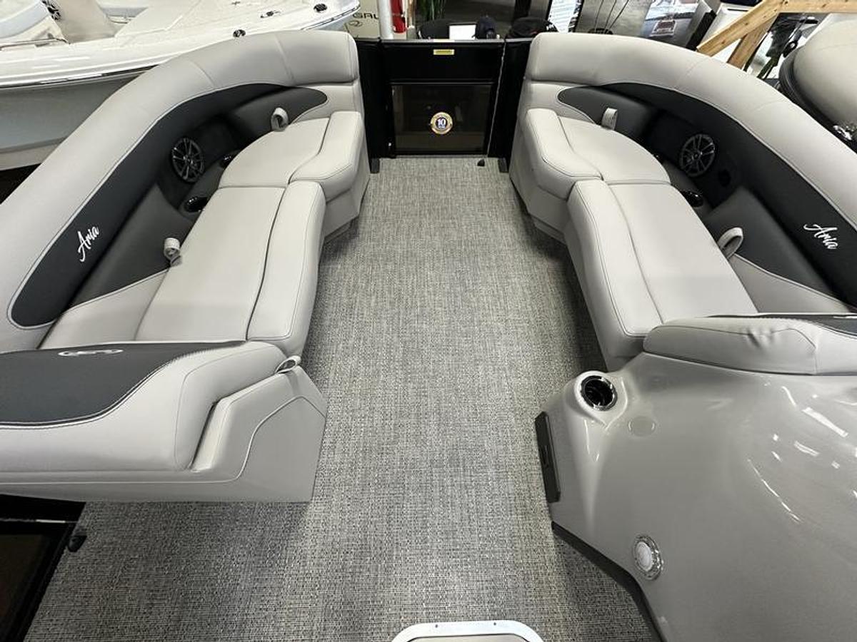 2025 Barletta Boats A22UC