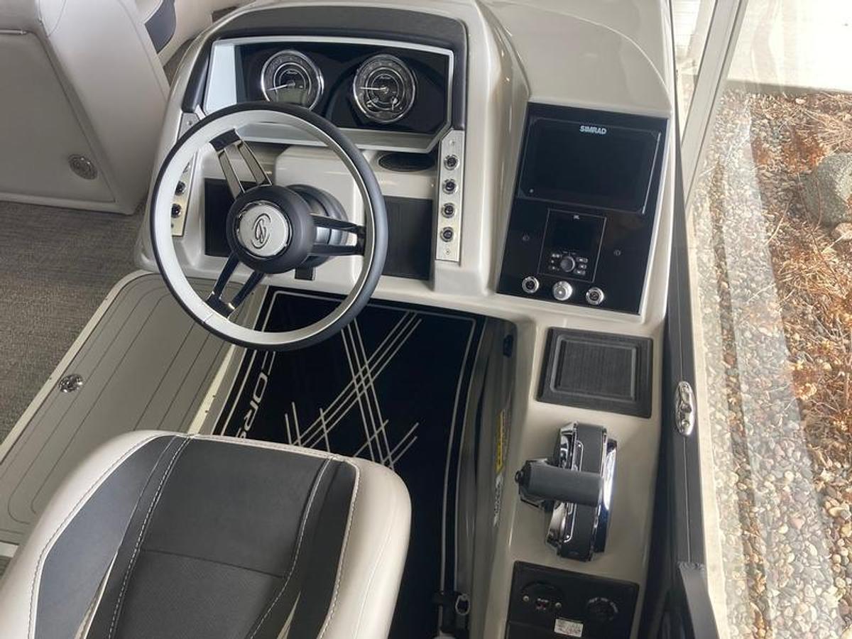 2025 Barletta Boats Corsa 23 UC