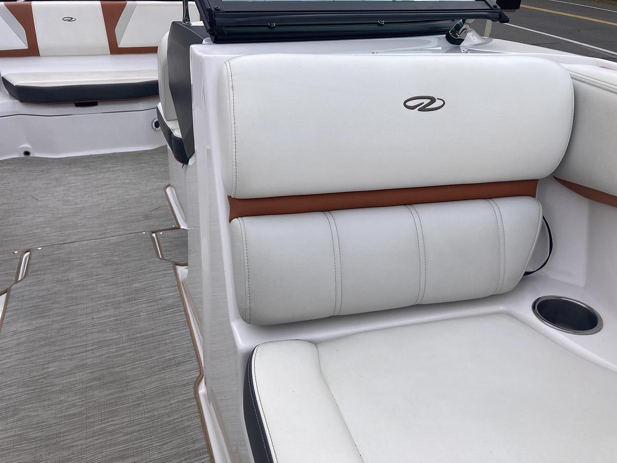 Used 2017 Regal 2000 ESX